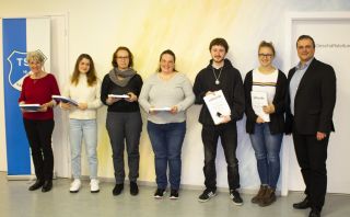 Ehrungen Bronzene Ehrennadel für 15 Jahre TSV Mitgliedschaft im Jahr 2023